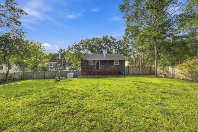 61 Esta Road, Plymouth, MA 02360