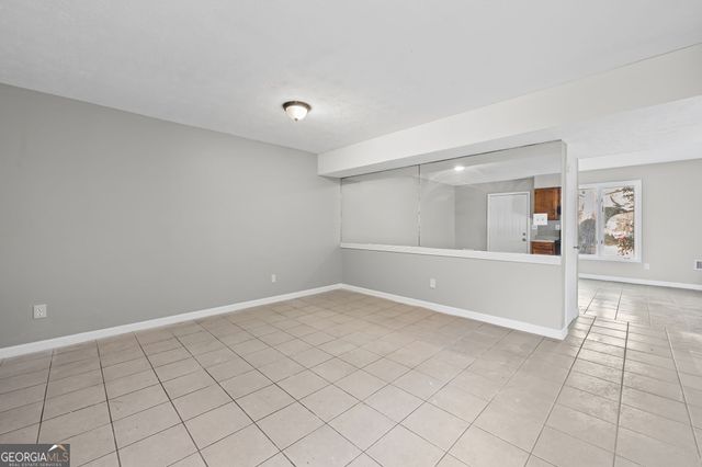 2127 Golfview Drive SE, Conyers, GA 30013