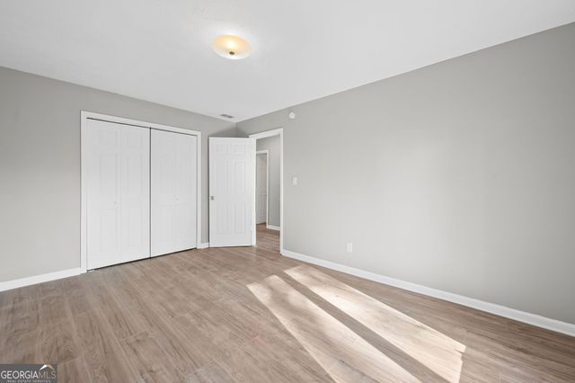 2127 Golfview Drive SE, Conyers, GA 30013