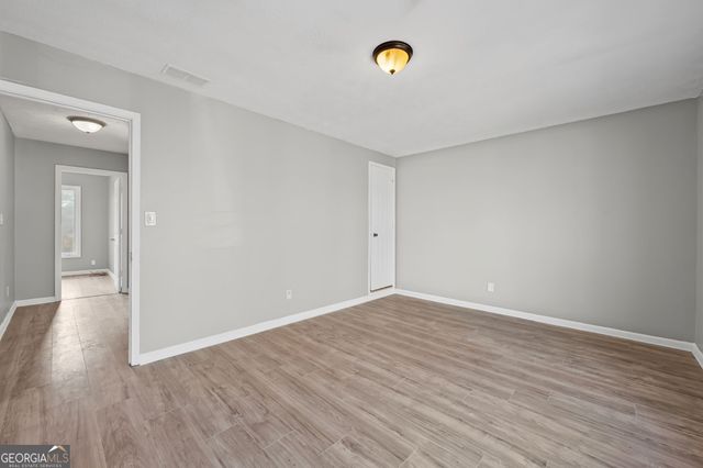 2127 Golfview Drive SE, Conyers, GA 30013