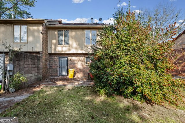 2127 Golfview Drive SE, Conyers, GA 30013