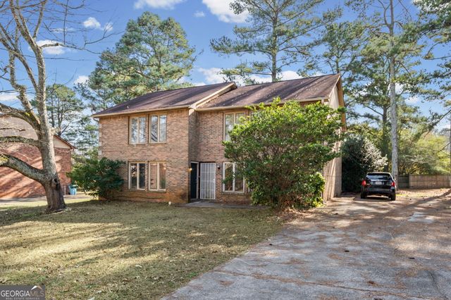 2127 Golfview Drive SE, Conyers, GA 30013