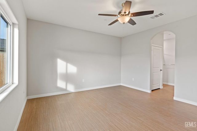 6201 Bountiful Hills Drive, Bakersfield, CA 93306