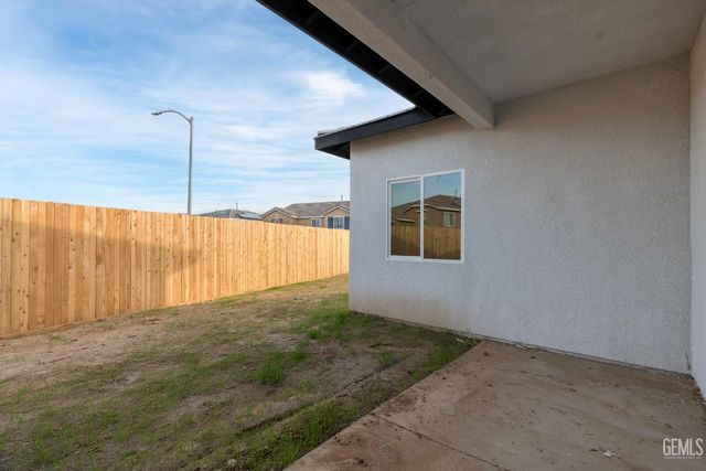 6201 Bountiful Hills Drive, Bakersfield, CA 93306