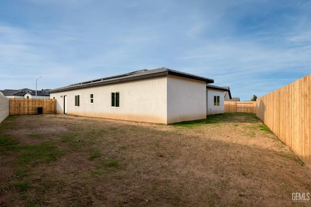 6201 Bountiful Hills Drive, Bakersfield, CA 93306