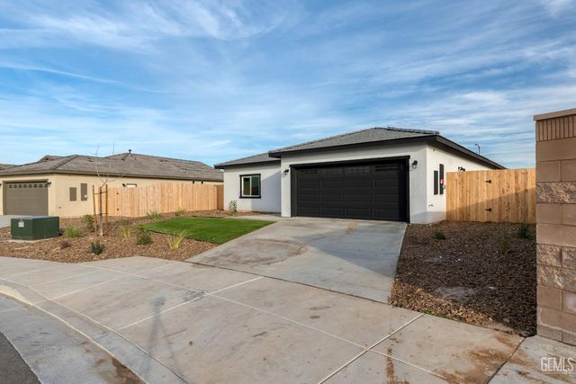 6201 Bountiful Hills Drive, Bakersfield, CA 93306