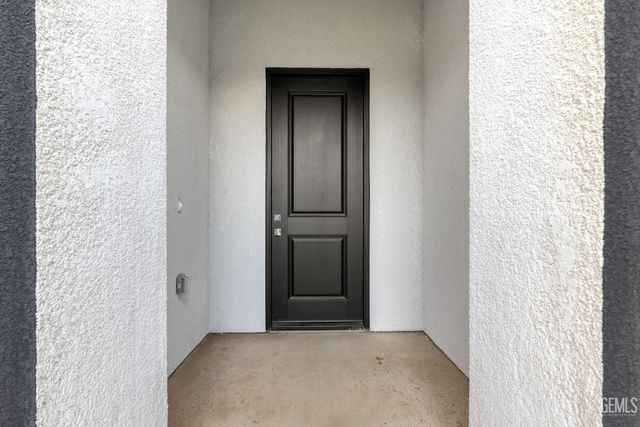 6201 Bountiful Hills Drive, Bakersfield, CA 93306