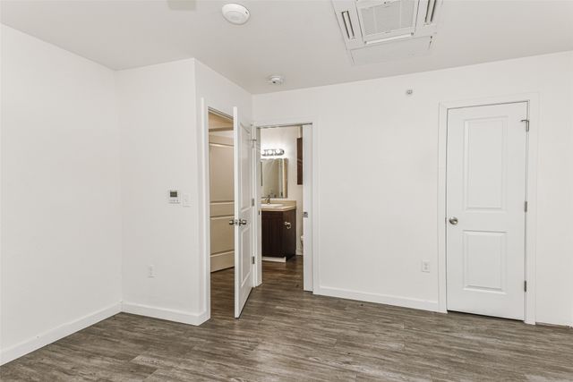 3022 Forest Lane 117, Dallas, TX 75234