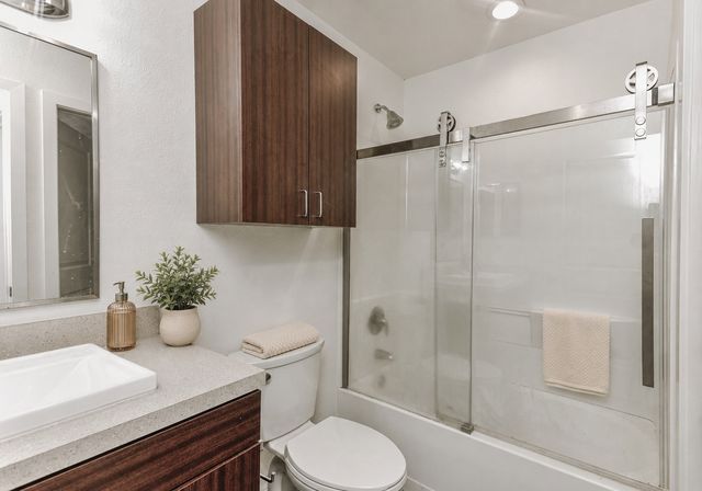 3022 Forest Lane 117, Dallas, TX 75234