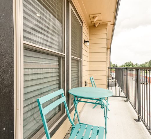 3022 Forest Lane 117, Dallas, TX 75234