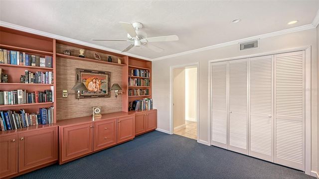 660 GOLDEN GATE POINT 51 & 52, Sarasota, FL 34236