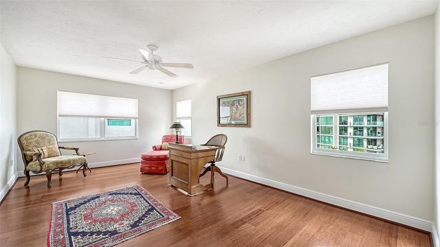660 GOLDEN GATE POINT 51 & 52, Sarasota, FL 34236