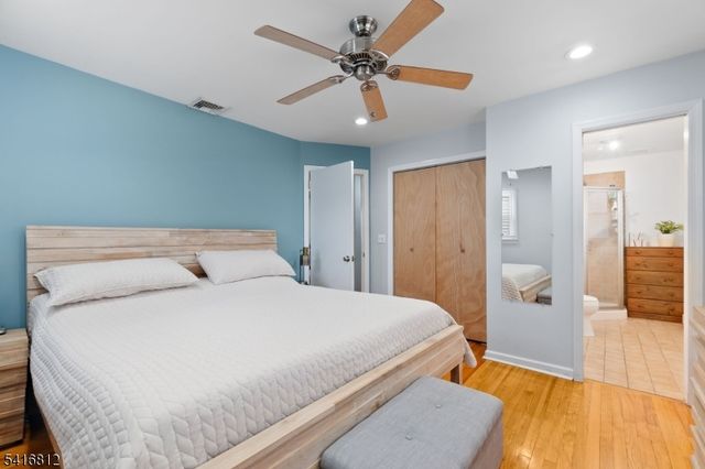 34 Seminole Ave, Oakland Boro, NJ 07436