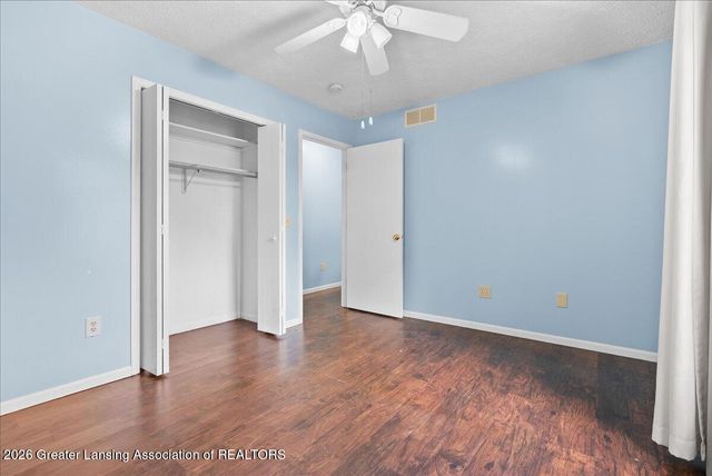 5743 Carlton Street, Haslett, MI 48840