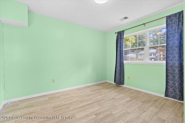 5743 Carlton Street, Haslett, MI 48840