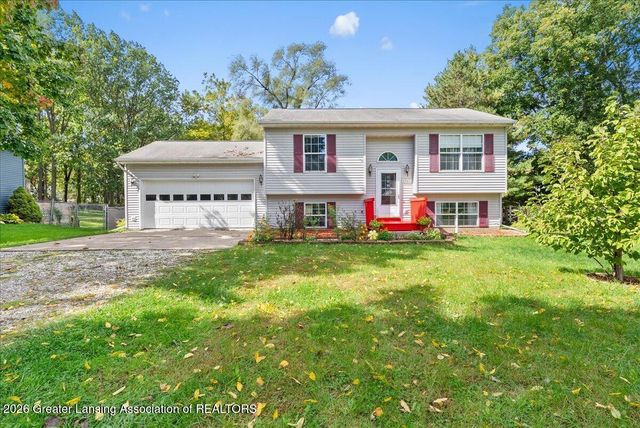 5743 Carlton Street, Haslett, MI 48840
