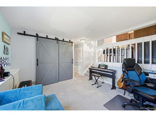 9405 W Wagon Trail Dr, Littleton, CO 80123