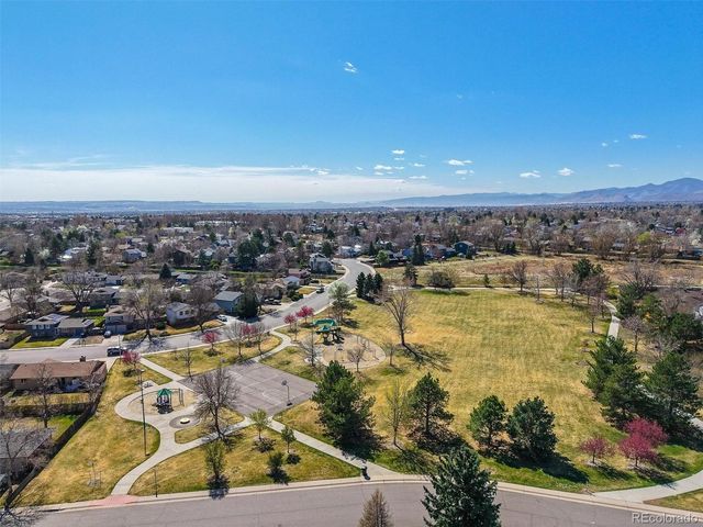 9405 W Wagon Trail Dr, Littleton, CO 80123