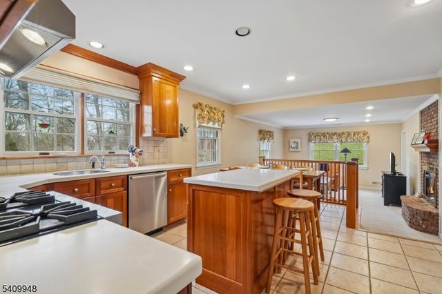 31 N. Ventosa Dr, Morris Twp., NJ 07960