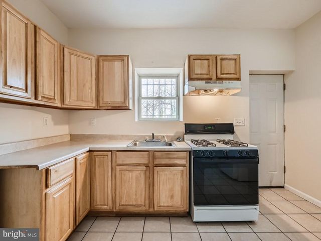 2316 E MADISON ST, Baltimore, MD 21205