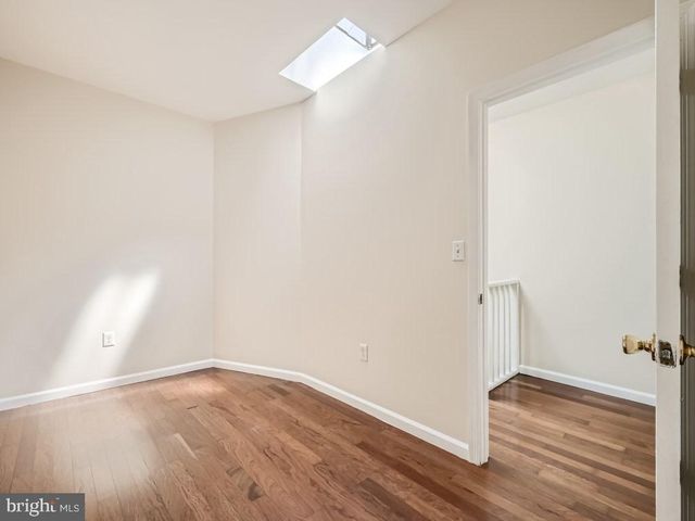 2316 E MADISON ST, Baltimore, MD 21205