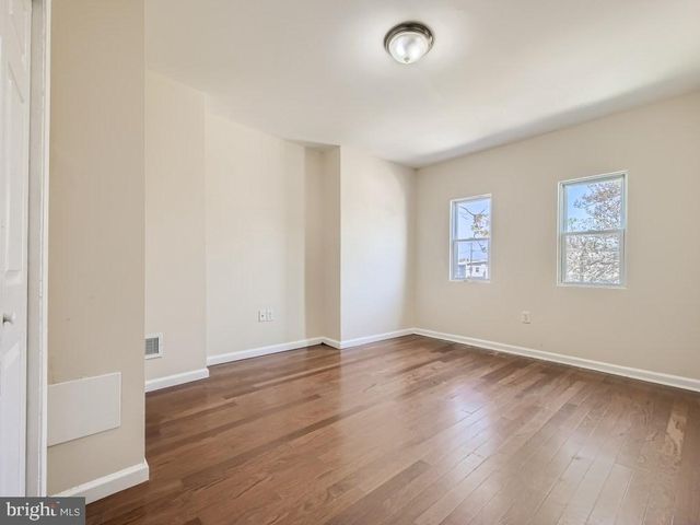 2316 E MADISON ST, Baltimore, MD 21205