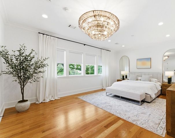 2211 Troon Road, Houston, TX 77019