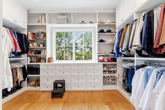 2211 Troon Road, Houston, TX 77019