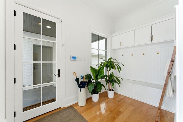 2211 Troon Road, Houston, TX 77019