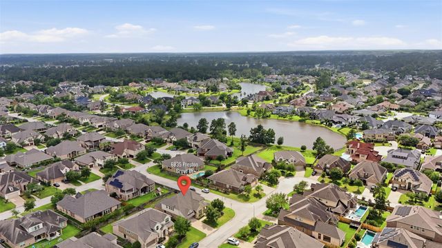 6835 Preston Grove Drive, Spring, TX 77389