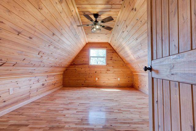 663 Twin Oaks Road, Wellington, KY 40387