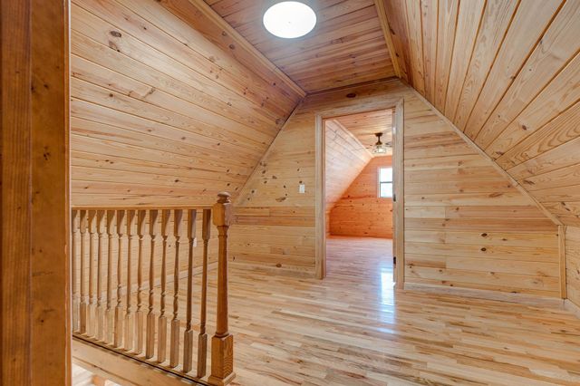 663 Twin Oaks Road, Wellington, KY 40387