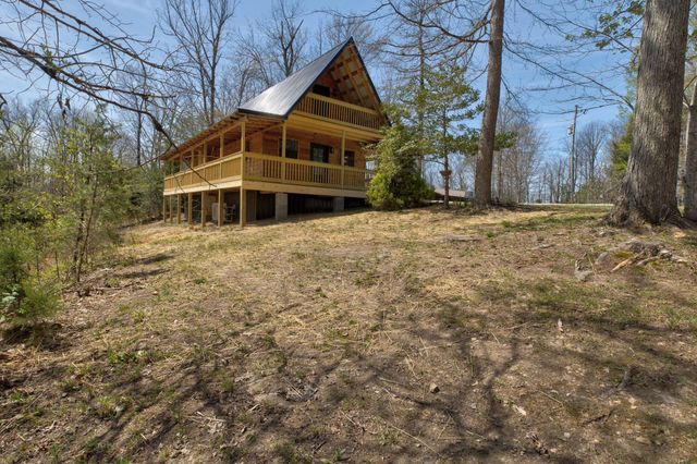 663 Twin Oaks Road, Wellington, KY 40387