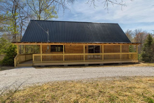 663 Twin Oaks Road, Wellington, KY 40387