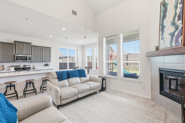 14868 Gilley Lane, Fort Worth, TX 76052