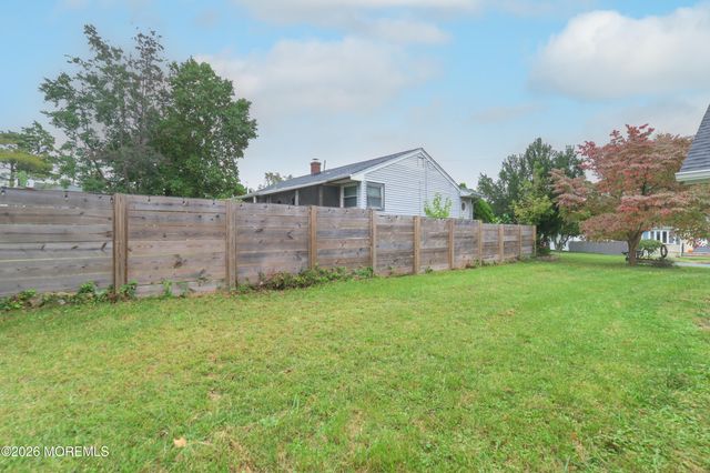 402 Fairfield Way, Keyport, NJ 07735