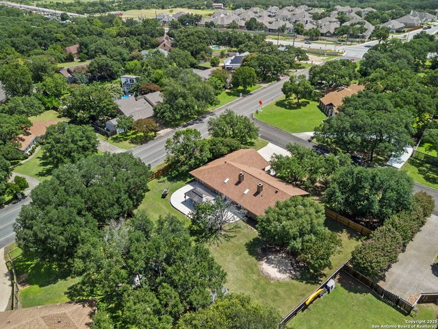 29735 Saddleback, Boerne, TX 78015