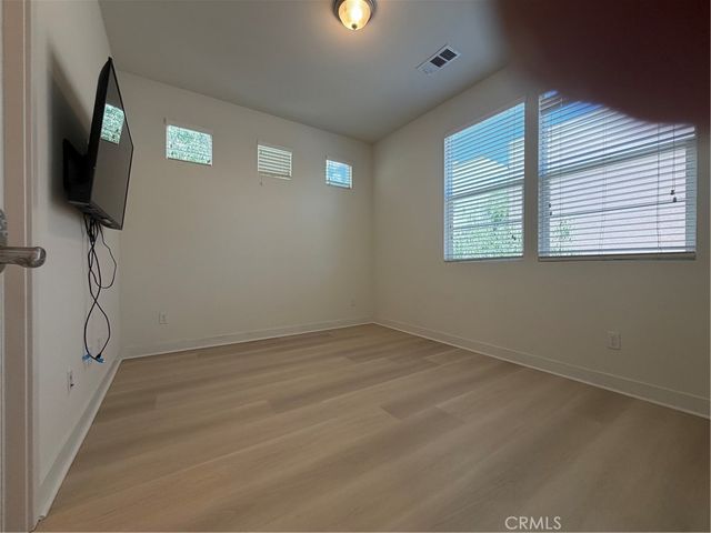 802 Beacon, Irvine, CA 92618