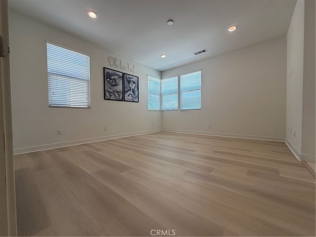 802 Beacon, Irvine, CA 92618