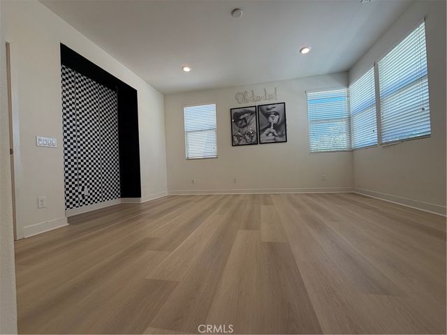 802 Beacon, Irvine, CA 92618