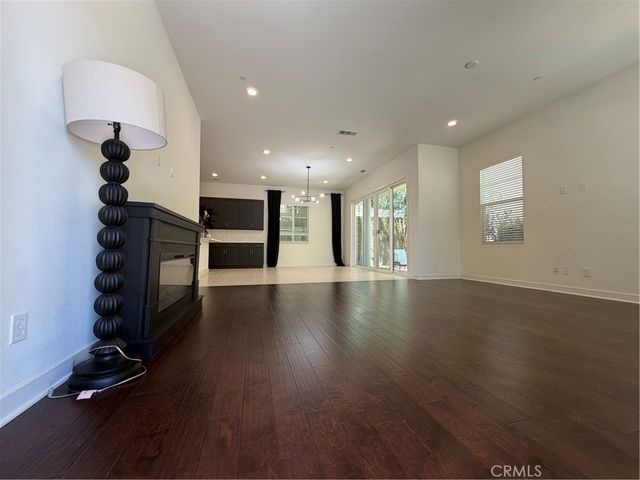 802 Beacon, Irvine, CA 92618