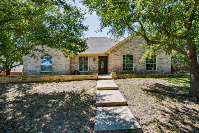 2018 Timber Cove Court, Weatherford, TX 76087