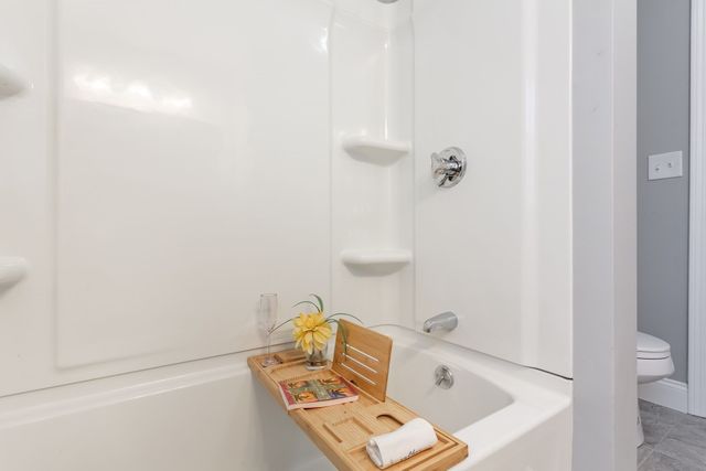 279 Caroline St, New Bedford, MA 02740
