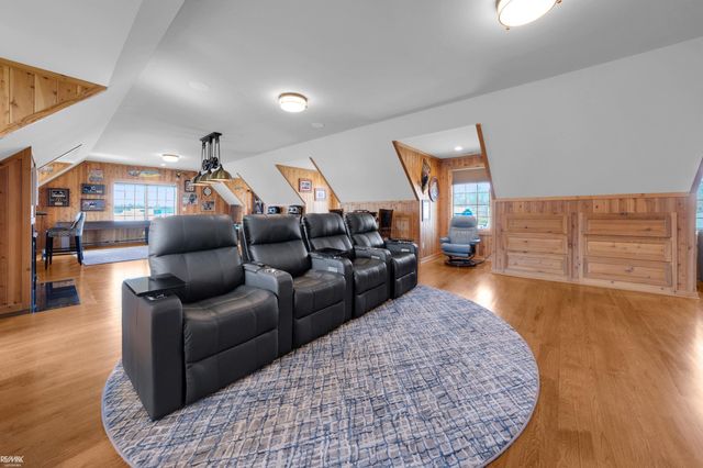 501 Lathrop Avenue, Algonac, MI 48001