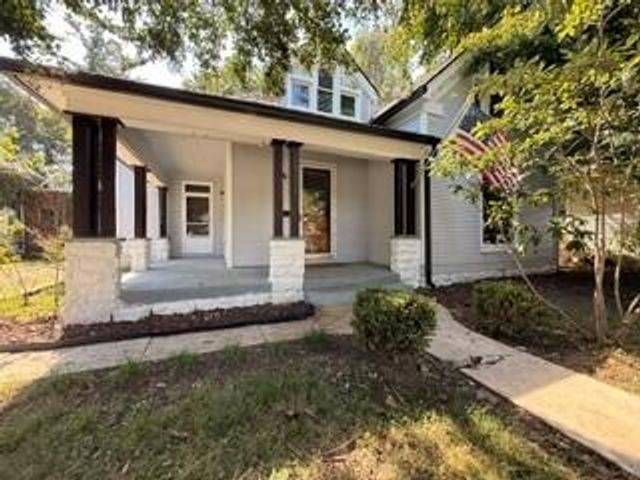 136 E Broadway Avenue, Richmond, KY 40475