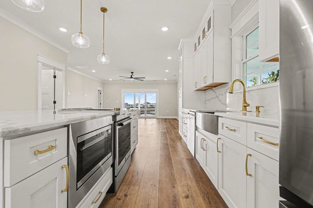 600 Elizabeth Dr., Murrells Inlet, SC 29576