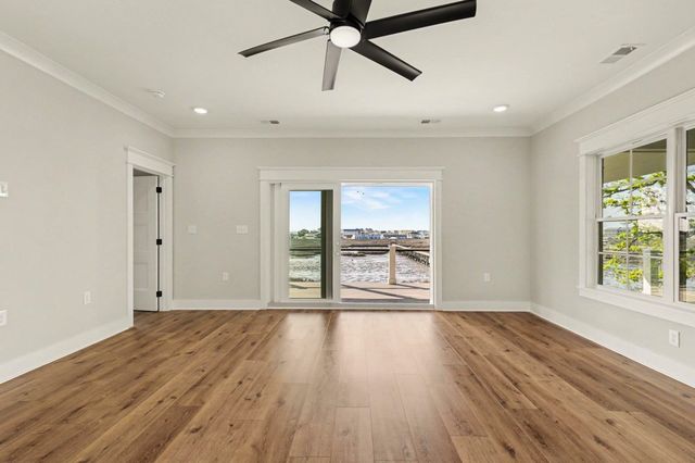 600 Elizabeth Dr., Murrells Inlet, SC 29576