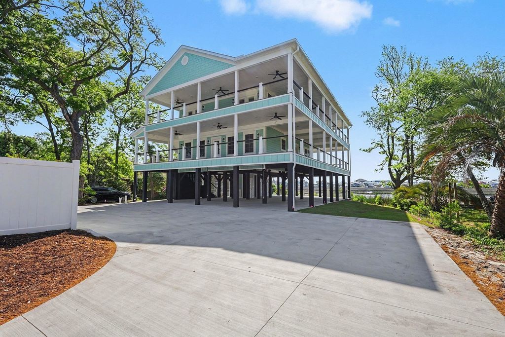 600 Elizabeth Dr., Murrells Inlet, SC 29576