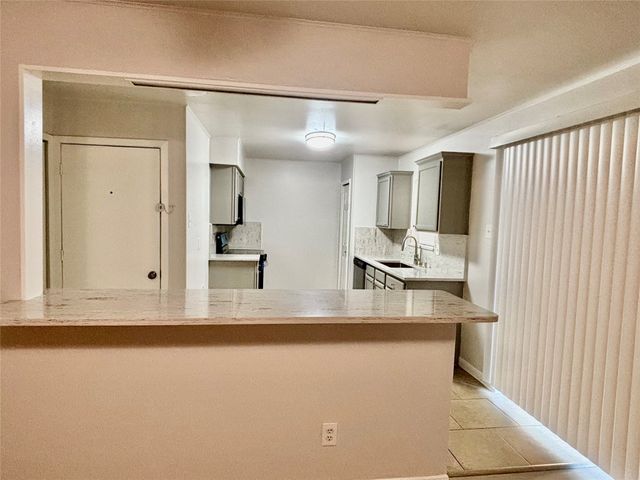 809 Cielo Vista Drive, Grand Prairie, TX 75052