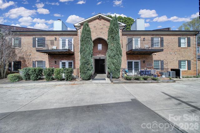 1012 Queens Road B, Charlotte, NC 28207